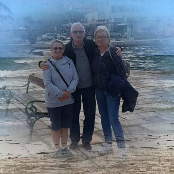 Meet your Posher, Marlene - Picture 1 of 1